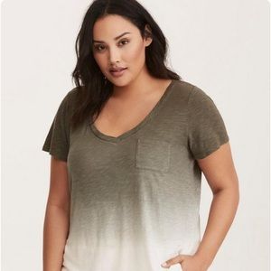 Torrid Heritage Slub Classic Fit Dip Dye Tee. Size 2. Nwt. Tunic